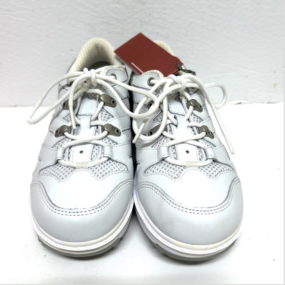 MBT Sport Leather Sneakers Rocker Walking Toning Shoes Size 6.5 White Orthopedic - Picture 3 of 11